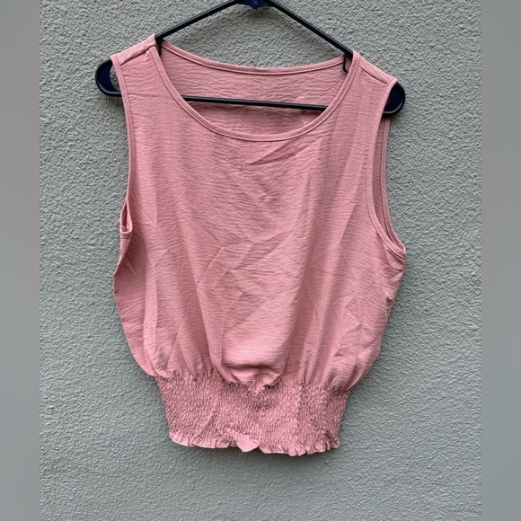 Tops - Women's Pink Sleeveless Top, Size Large